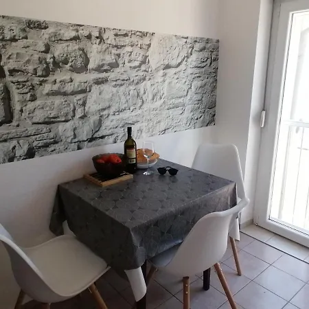 Apartment Punta